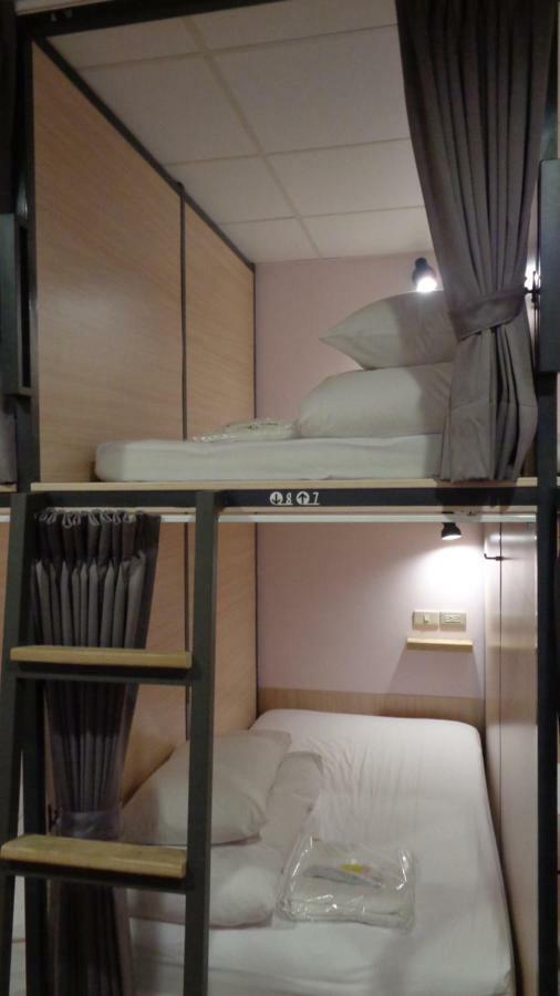 Temple Side Hostel Tajnan Kültér fotó