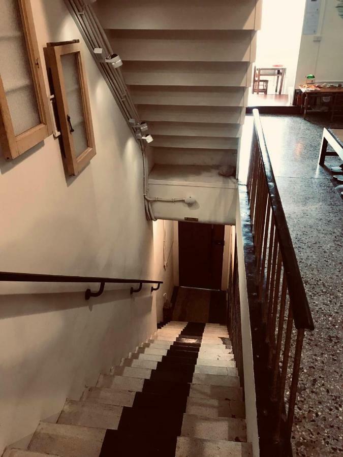 Temple Side Hostel Tajnan Kültér fotó